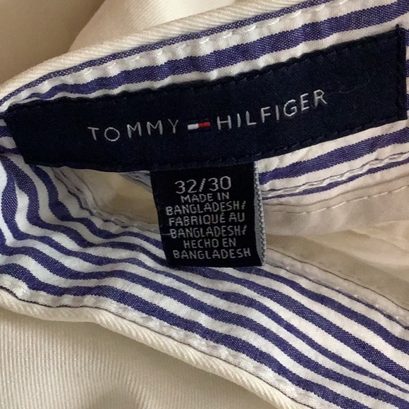 Tommy Hilfiger Size 32x30 Men’s Flat Front Pants. Preloved - Picture 8 of 8